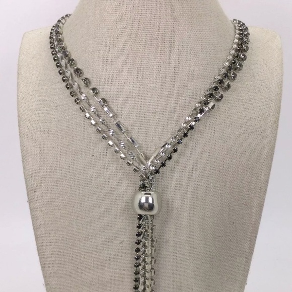 NWT [Cache] Silver Rhinestone Strands Tassle Lariat Pendant Adjustable Necklace - Picture 3 of 10